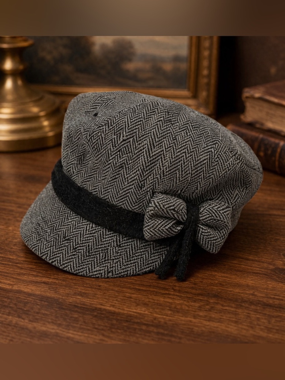 Smart Set Newsboy Cap • Grey Herringbone Hat • Black Band & Bow • Classic Chic - Picture 2 of 5